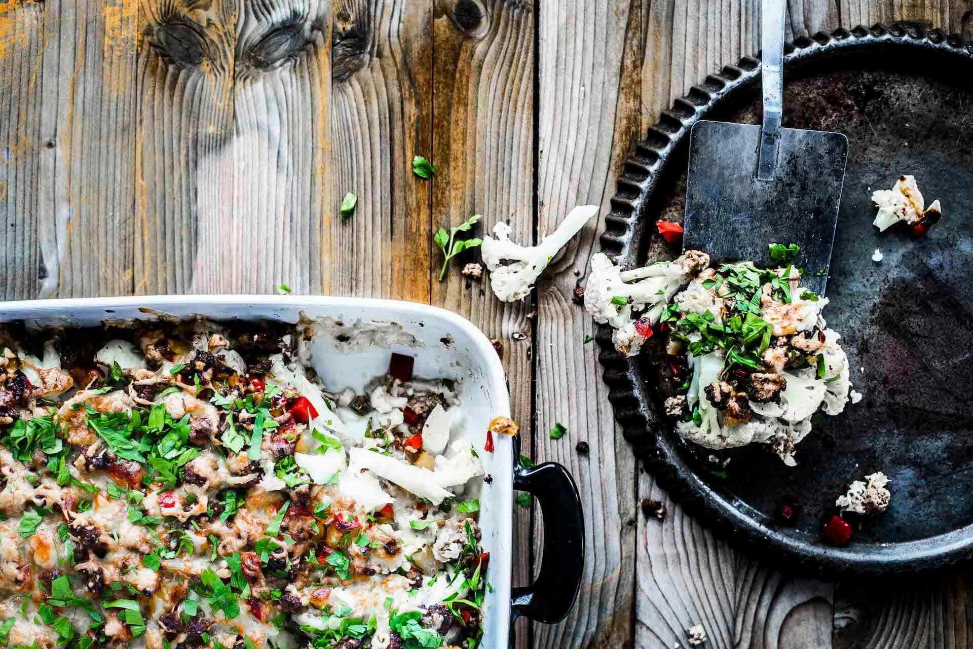 Einfaches Blumenkohl-Gratin mit Hackfleisch | Rezept | FOODBOOM