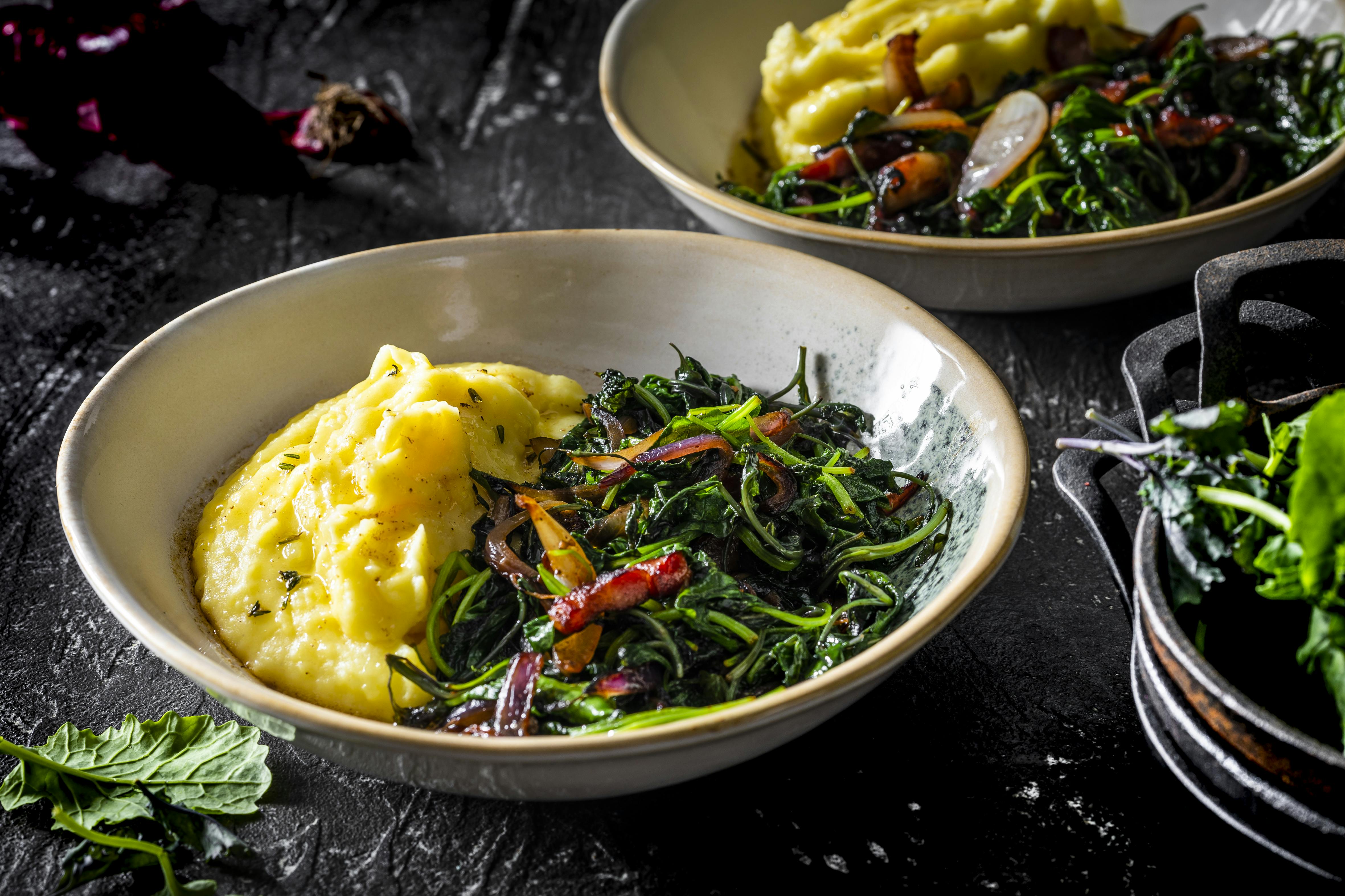 Kartoffelpüree mit Grünkohl und Speck | Rezept | FOODBOOM