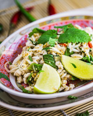 Thailändischer Hühnchensalat