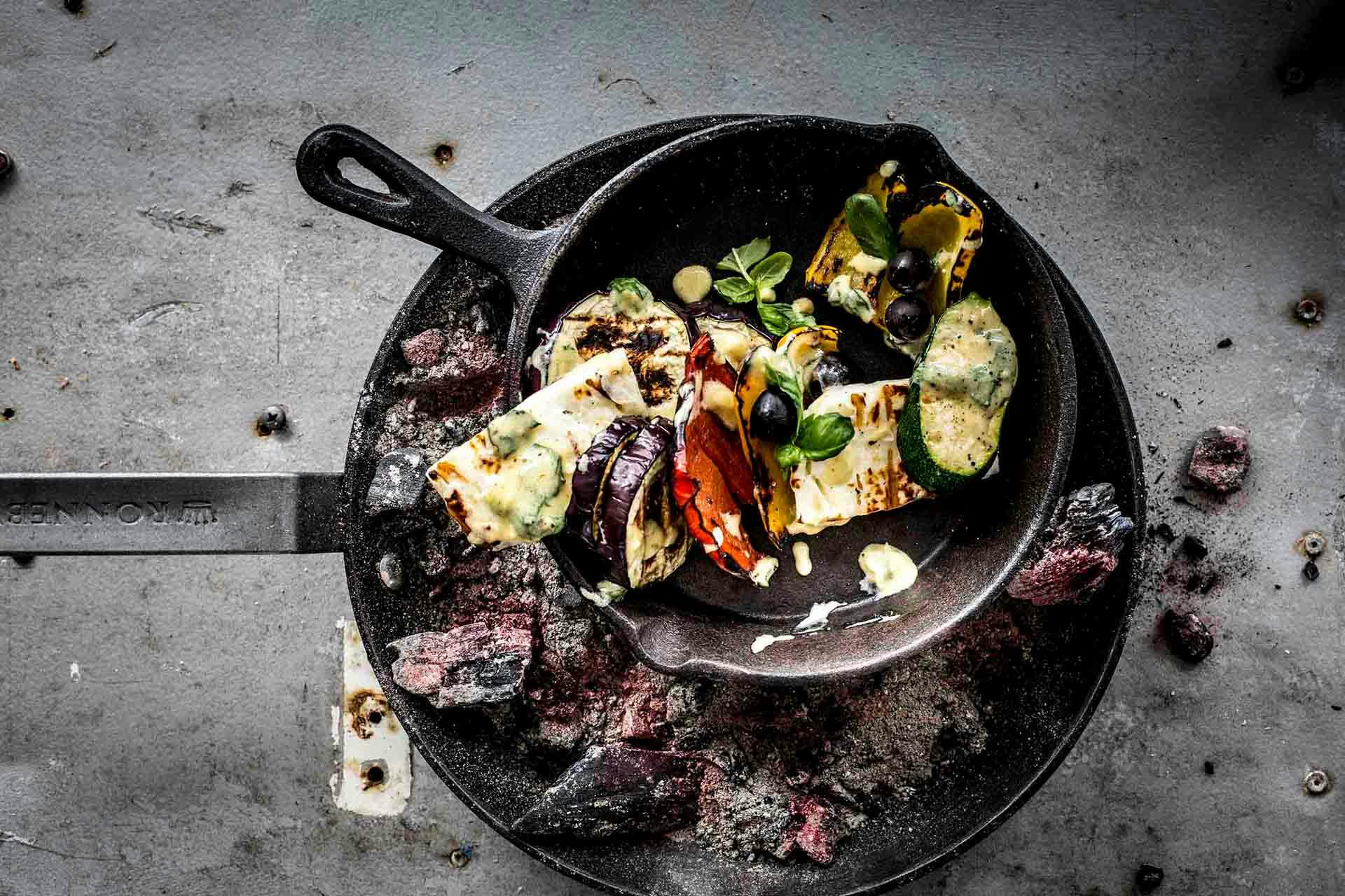 Grillgemüse mit Halloumi und Senfsauce | Rezept | FOODBOOM