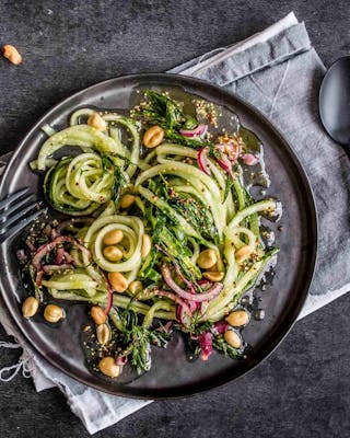 Gurken-Spirelli-Salat-mit-Dill-Senf-Dressing