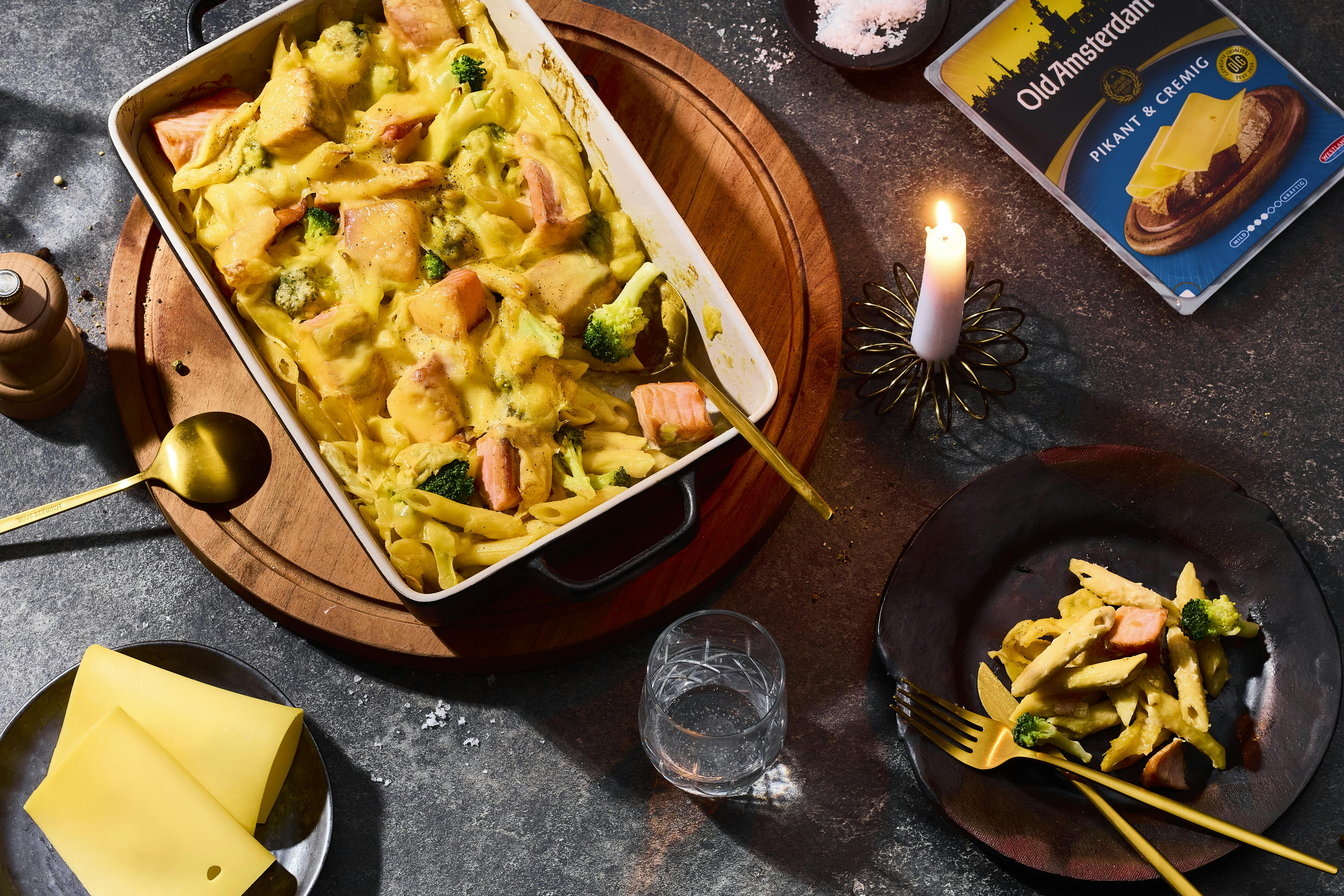 Nudel-Lachs-Auflauf mit Brokkoli | Rezept | FOODBOOM